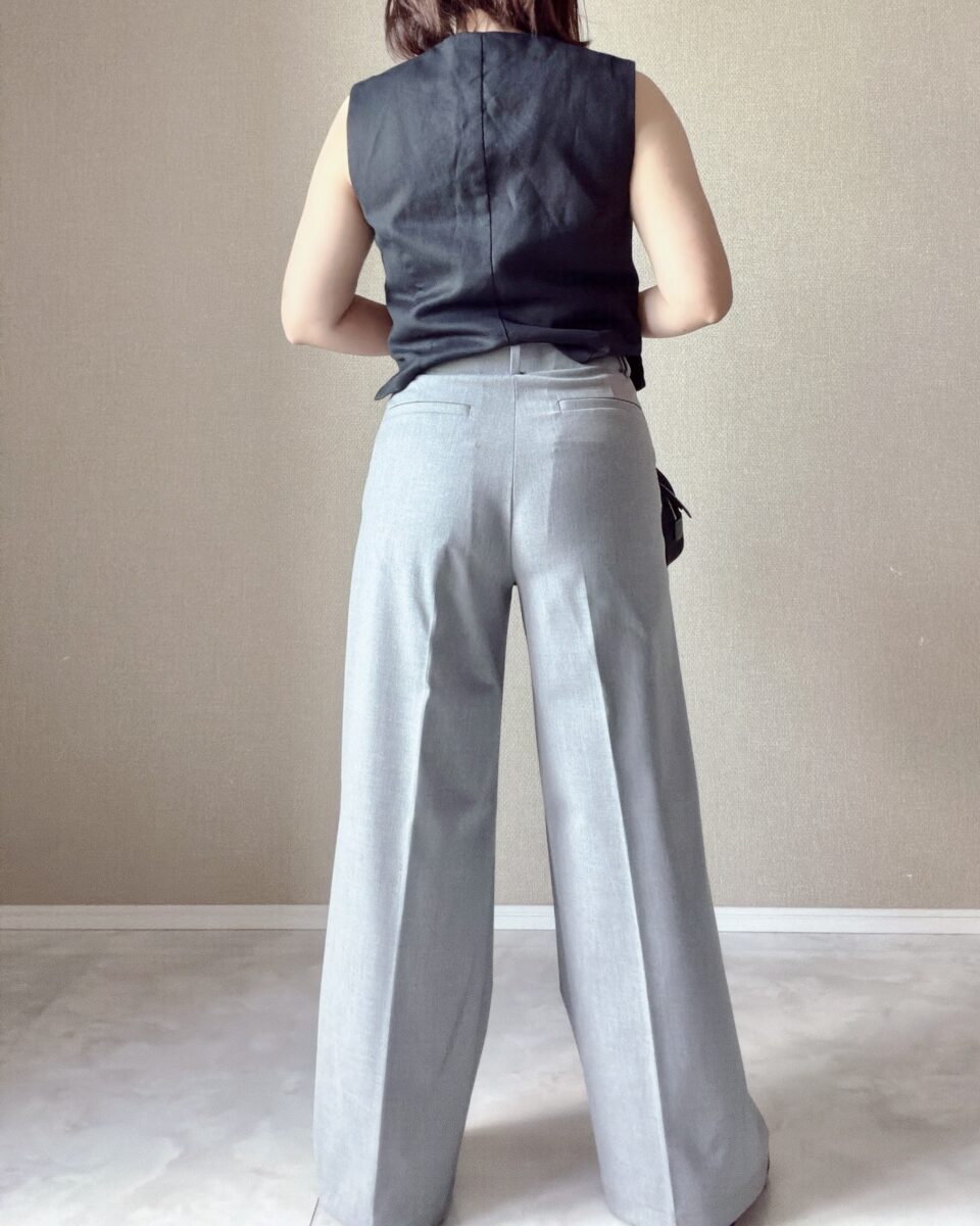 小柄 ユニクロ スマートワイドストレートパンツ